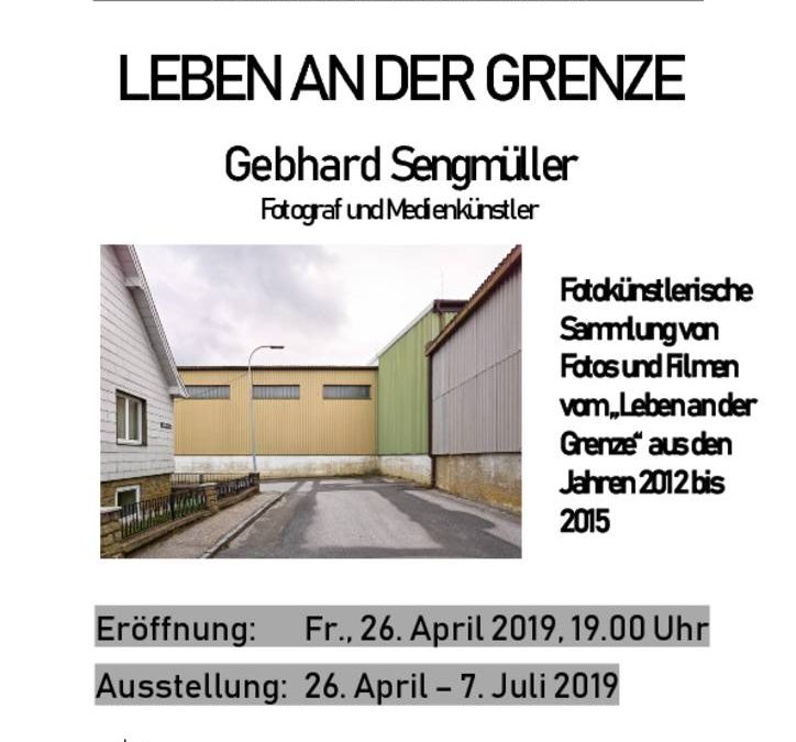 thumbnail of Plakat Sengmüller 2019-04-26