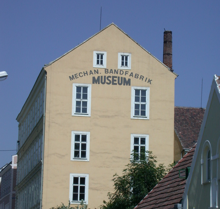 Lebendes Textilmuseum Gr. Siegharts